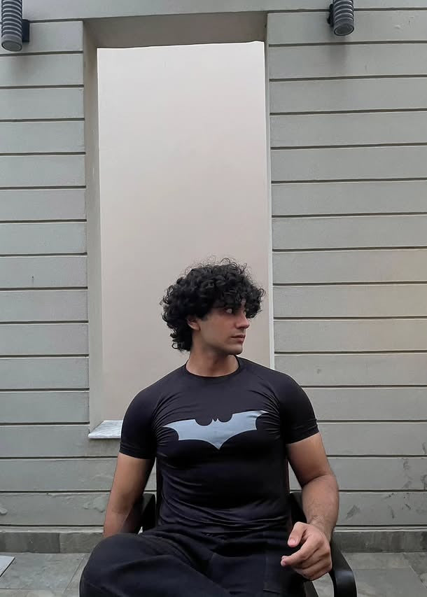 Essential Tee Batman